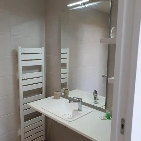 D'hotes - Noirmoutier Bed & Breakfast 4*