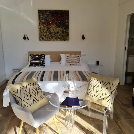 D'hotes - Noirmoutier Bed & Breakfast 4*